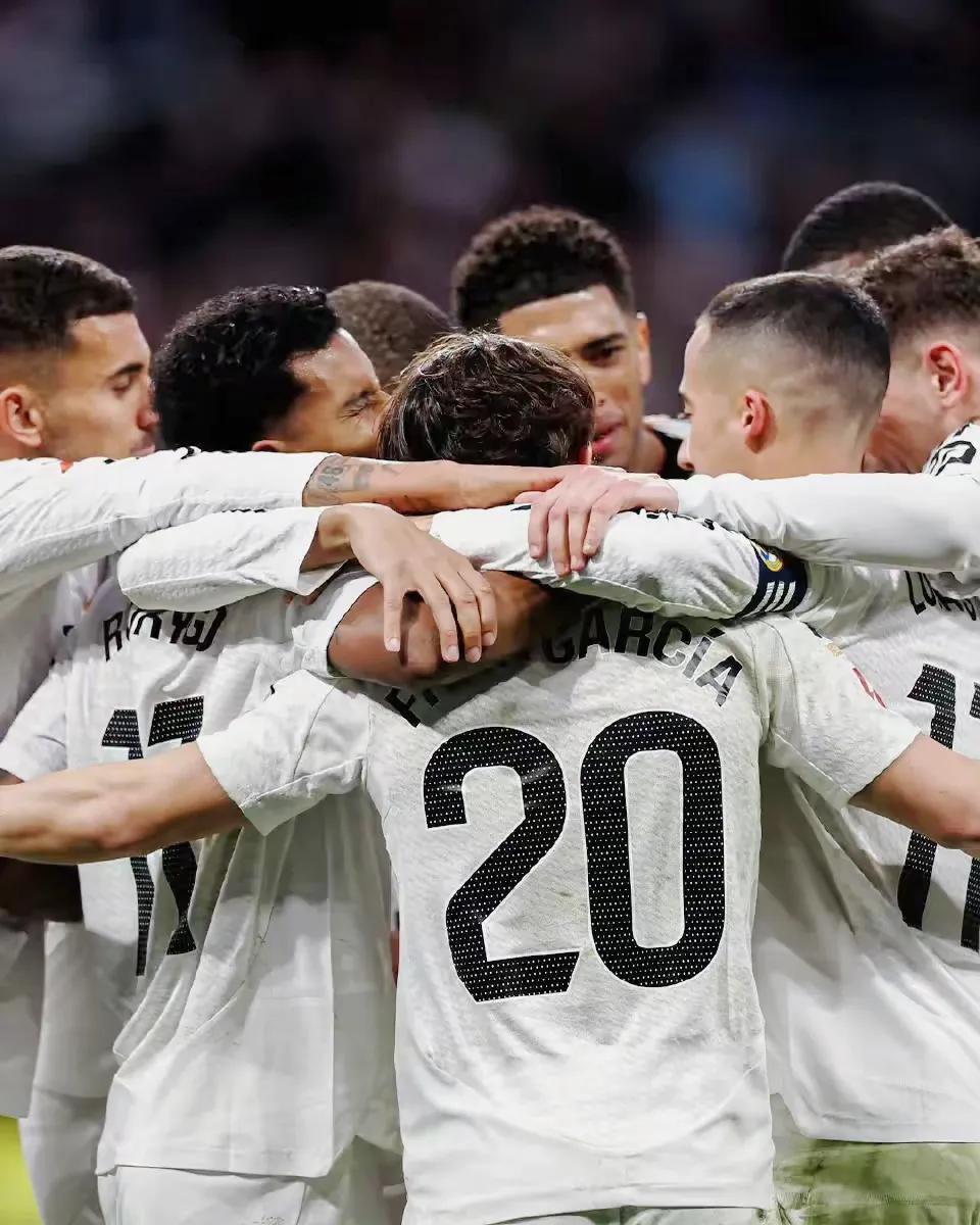 爱游戏官方入口-皇家马德里阻止对手，保持胜局(皇家马德里阻止对手,保持胜局的原因)