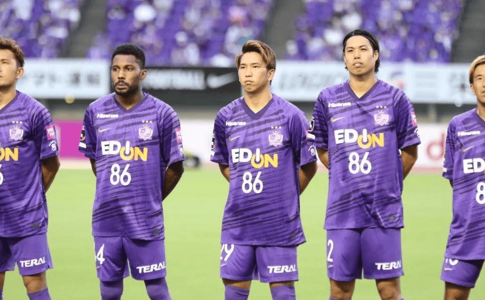 爱游戏在线登录-鹿岛鹿角体能训练升级，备战蒙特雷半决赛