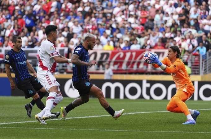 爱游戏官网-关键比赛中，苍狼突击爆冷夺胜，锁定晋级资格