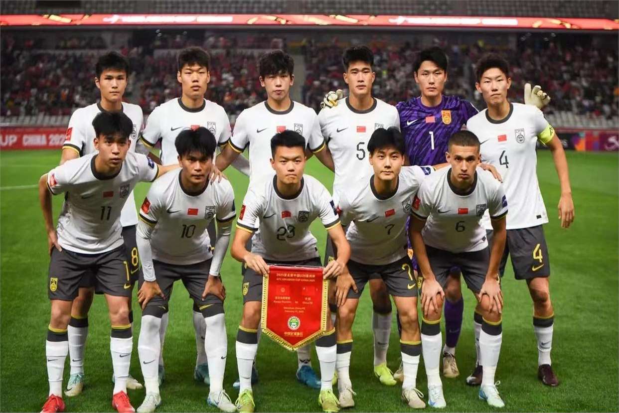 爱游戏体育链接-关于巴里战平对手，保持不败纪录的信息