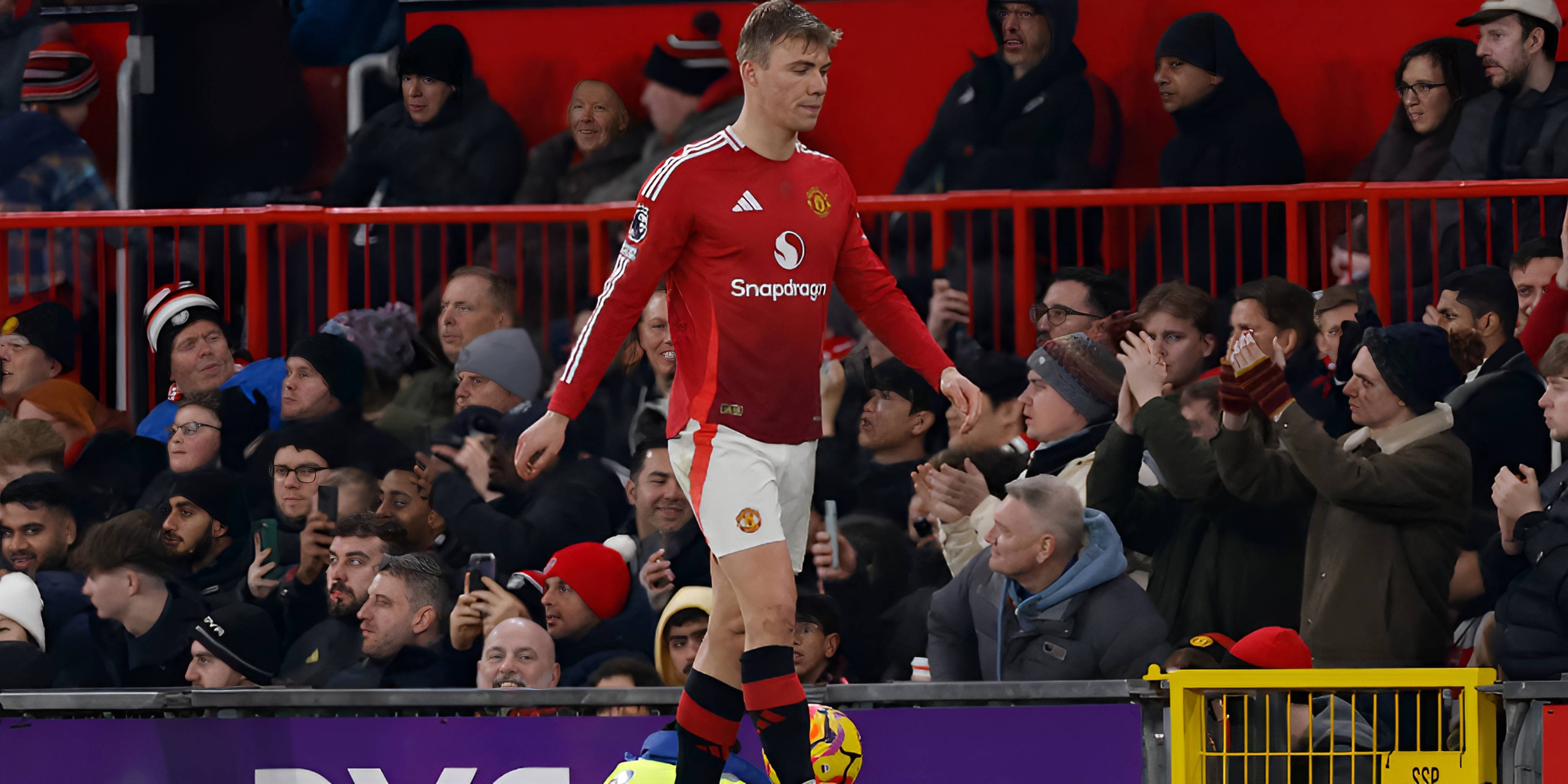 曼联主帅提前下课,球队陷入困境 曼联主帅提前下课,球队陷入困境