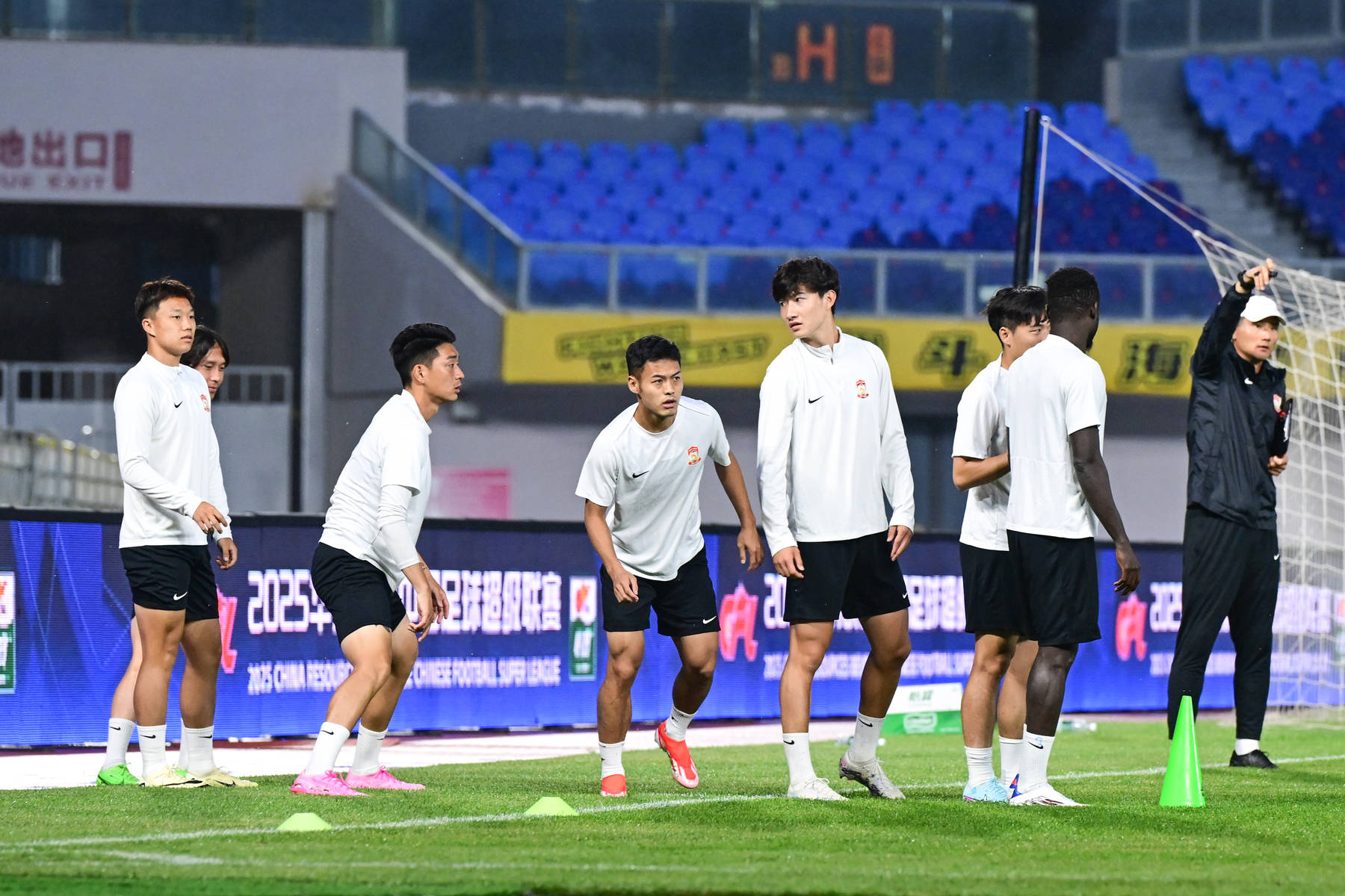 关于中超联赛中球队士气高涨,备战状态佳的信息 关于中超联赛中球队士气高涨,备战状态佳的信息