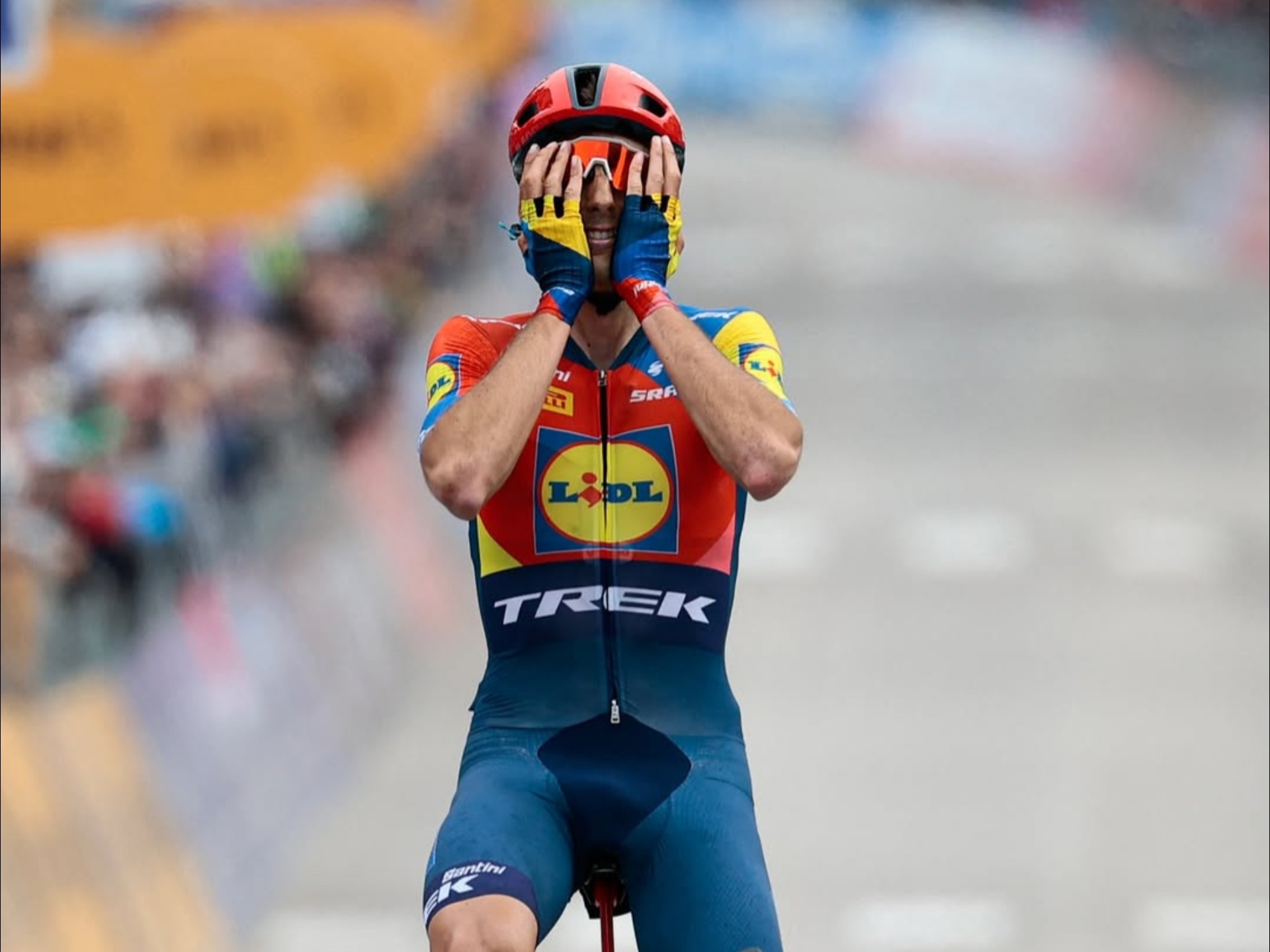 维罗纳主场-逆转热那亚，取得连胜的简单介绍