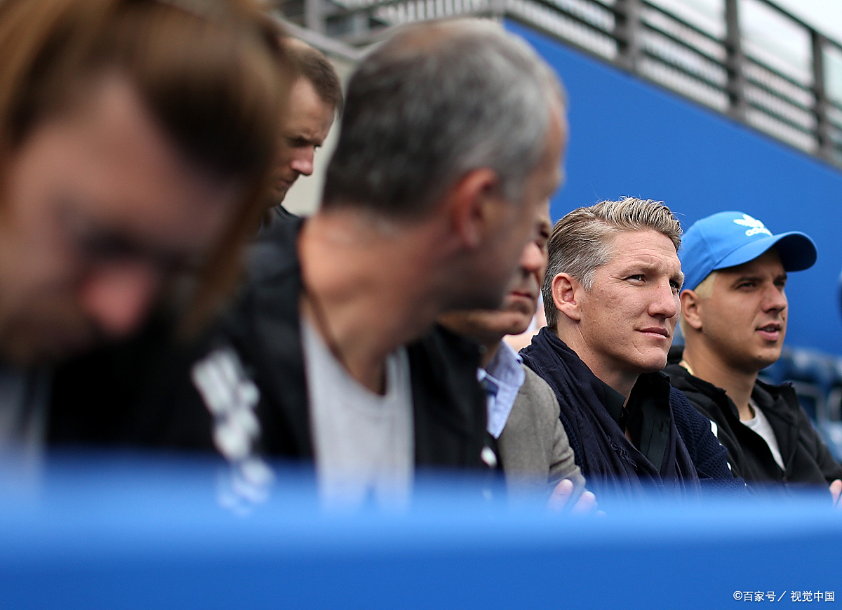 球队主教练发布战术调整,将为女足带来新起点 球队主教练发布战术调整,将为女足带来新起点