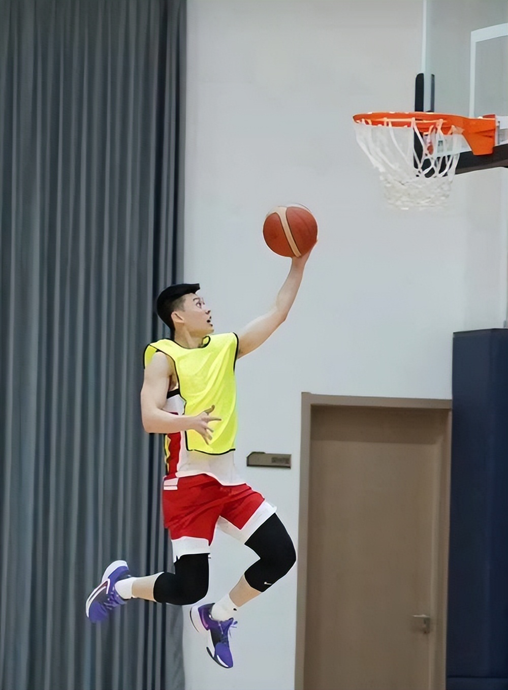 爱游戏体育网站-辽宁队在比赛中展现出火热状态，取得令人瞩目胜利