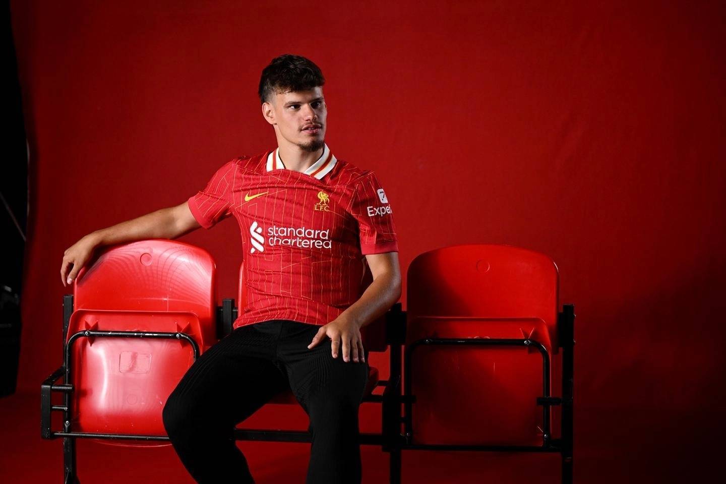 爱游戏官网-包含利物浦主帅接受采访，积极评价球队本赛季表现的词条