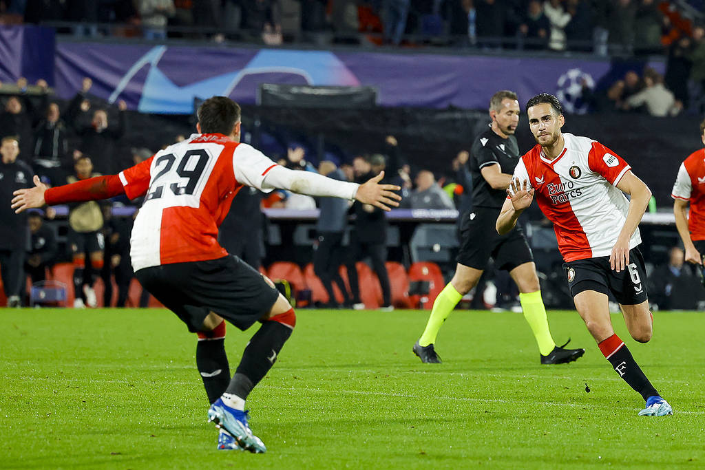 包含弗莱堡中场组织稳定,助球队击败对手的词条 包含弗莱堡中场组织稳定,助球队击败对手的词条