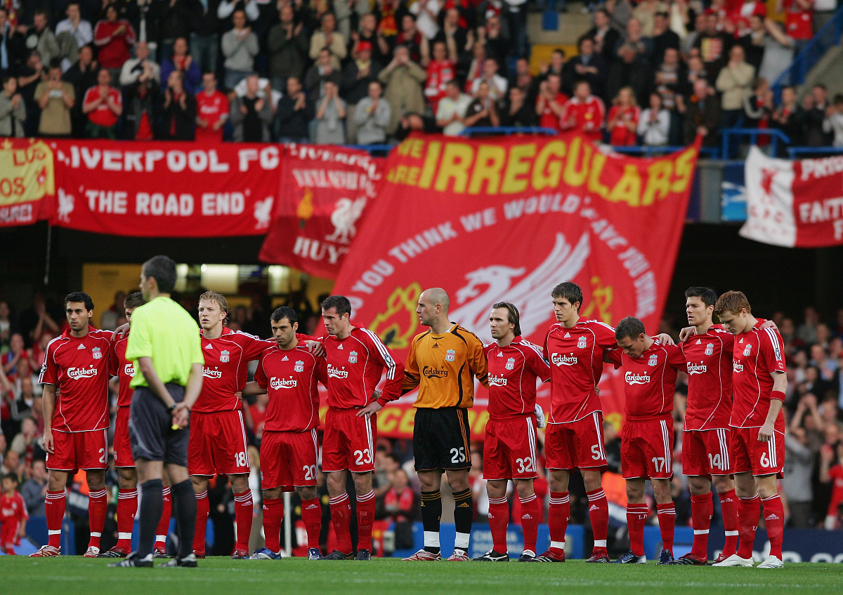 狼队主场大败，曼联艰难胜出的简单介绍