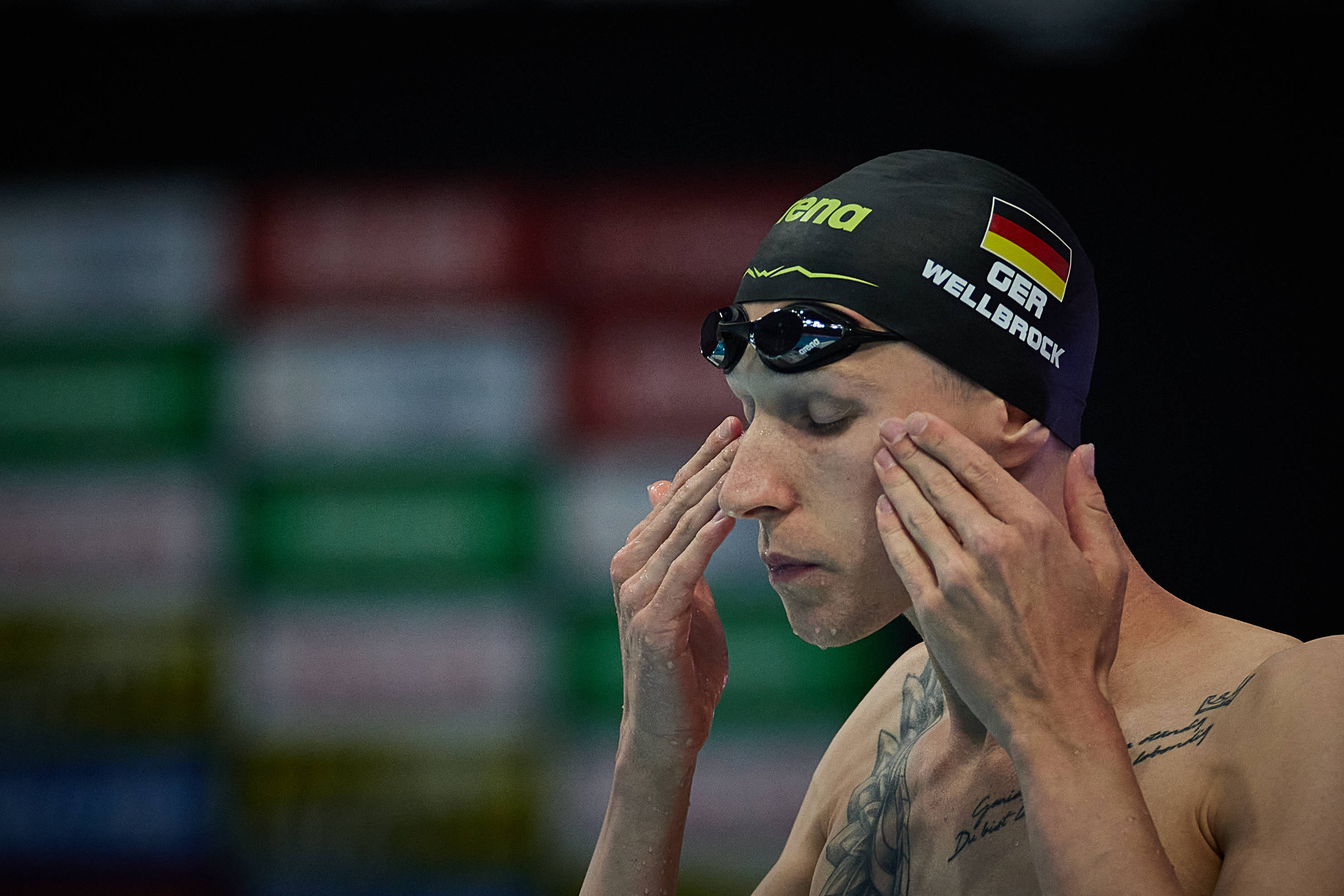 美国选手在自由泳项目中取得冠军