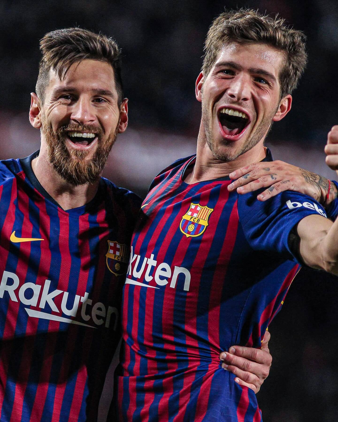 包含巴塞罗那势不可挡，无往不胜的词条