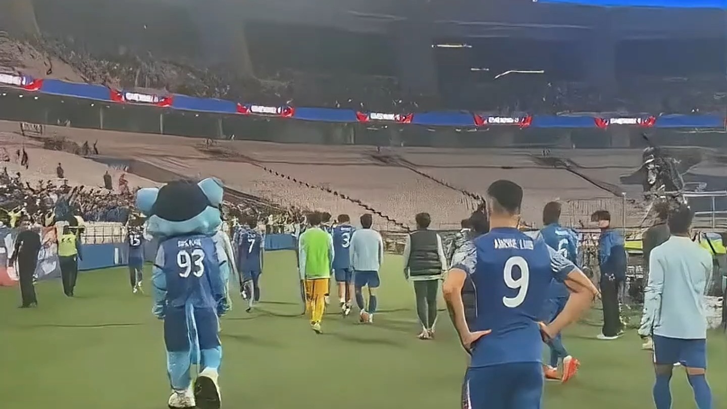 包含西安浐灞迎来好转，主场胜上海申花！的词条