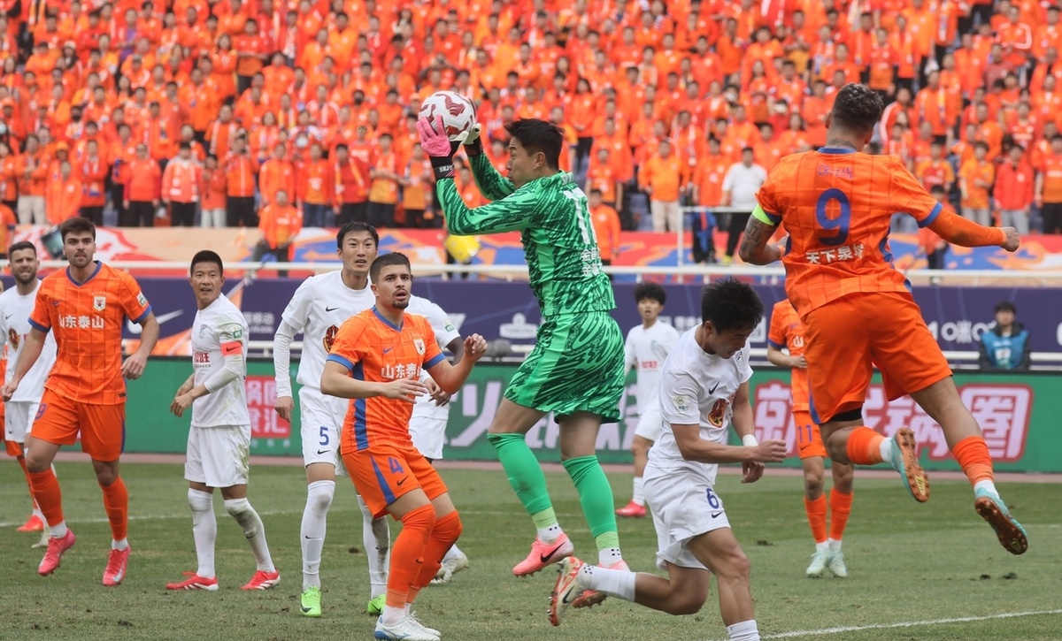 爱游戏体育链接-关于中超球队斗志昂扬，东京赛场各路豪强角逐的信息