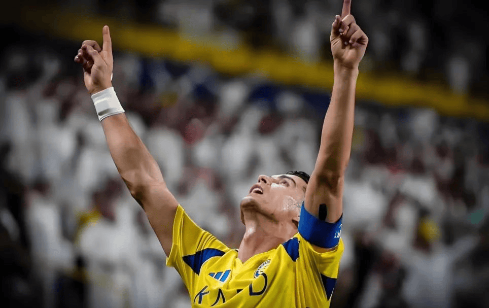 包含摩纳哥继续领先榜首,争夺冠军悬念加剧的词条 包含摩纳哥继续领先榜首,争夺冠军悬念加剧的词条