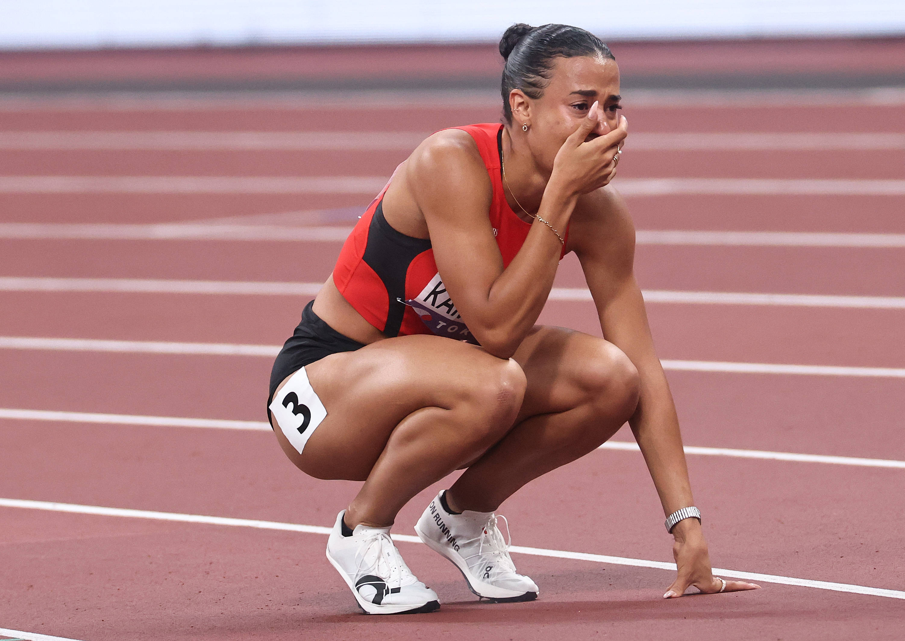 爱游戏体育直播-包含田径女子跳高决赛俄罗斯选手勇夺金牌的词条