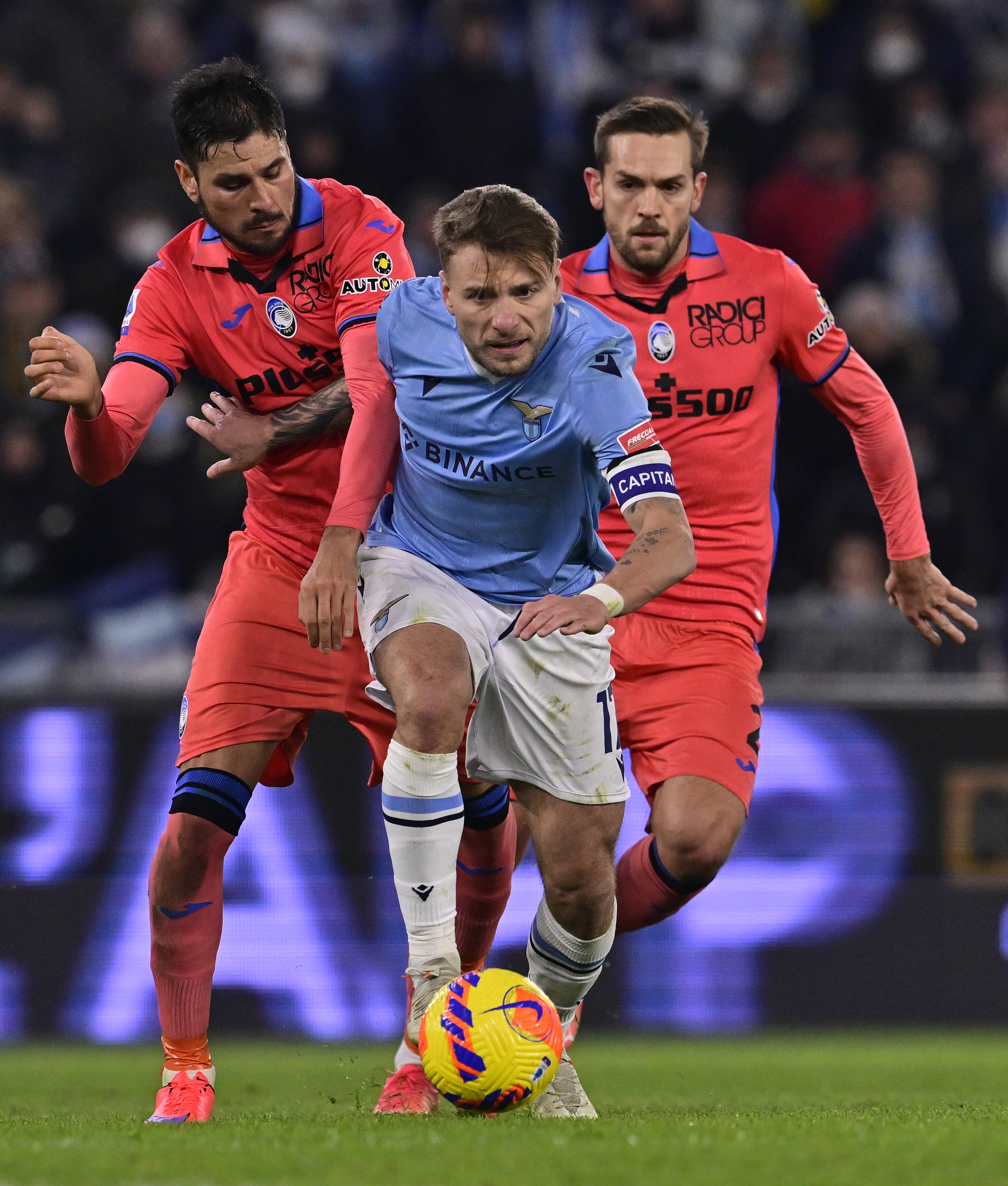 包含争霸利剑拉齐奥对决亚特兰大的防线之争的词条